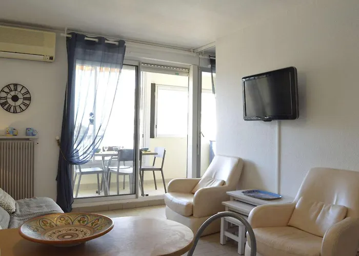 Appt 2 Pieces 6 Couchages Cap D'agde Ct100-010 Apartment Agde